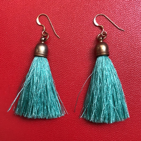 Tassel Earrings Gold Plated Hooks New - Picture 2 of 5